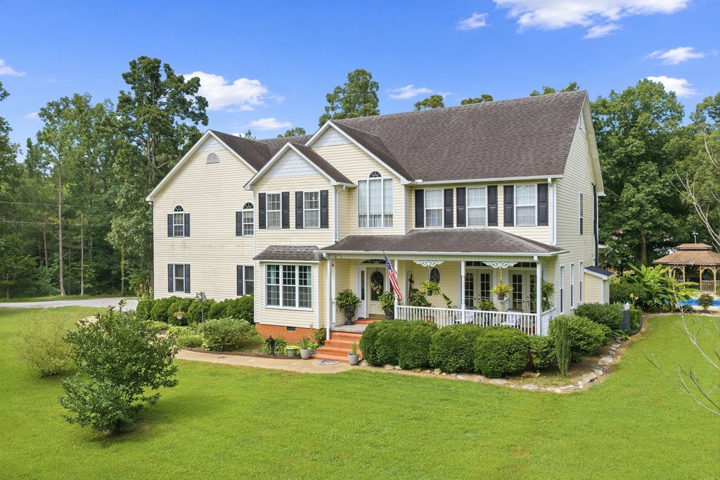 150 Beaver Ln, Parsons