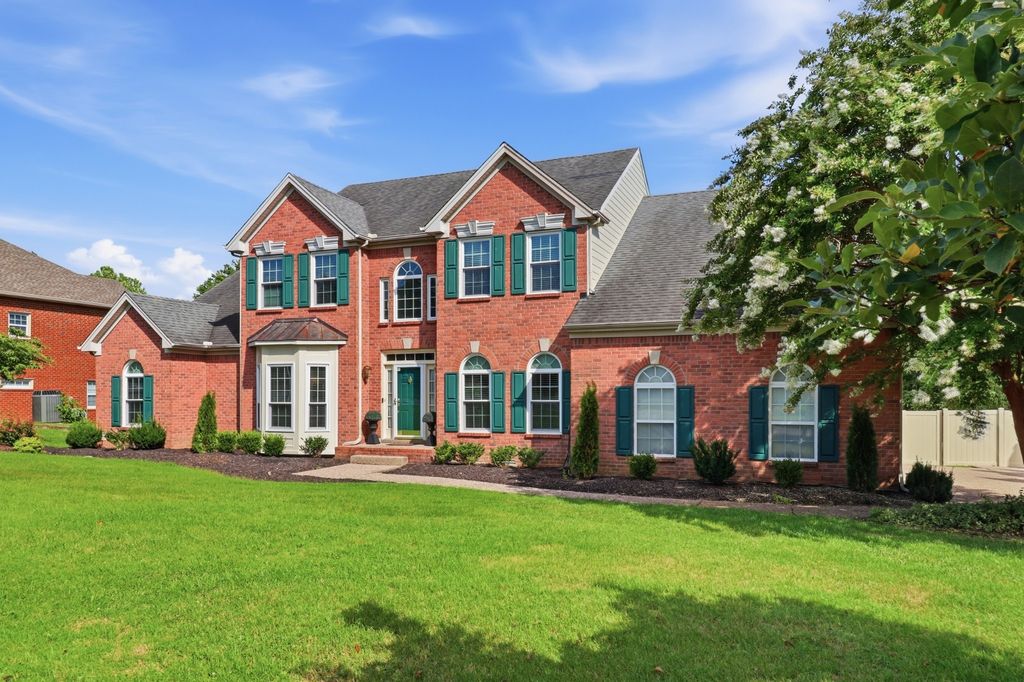 2010 Brunswick Dr, Lebanon