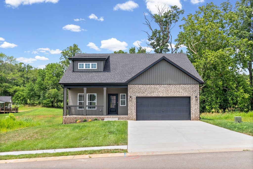 3028 Timberdale Dr, Clarksville