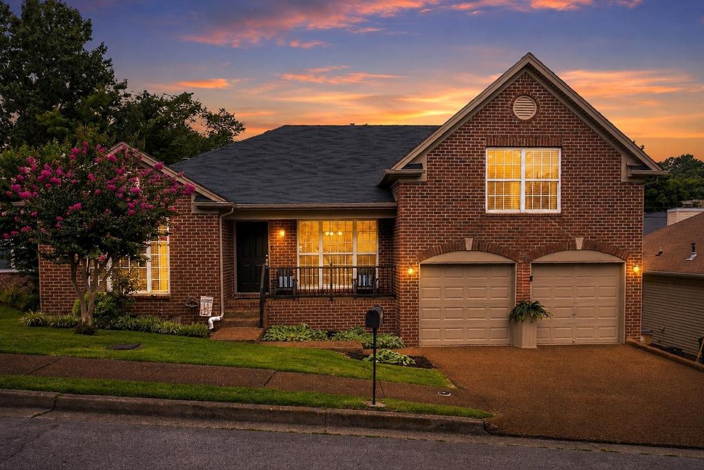 3020 Harbor Lights Dr, Nashville