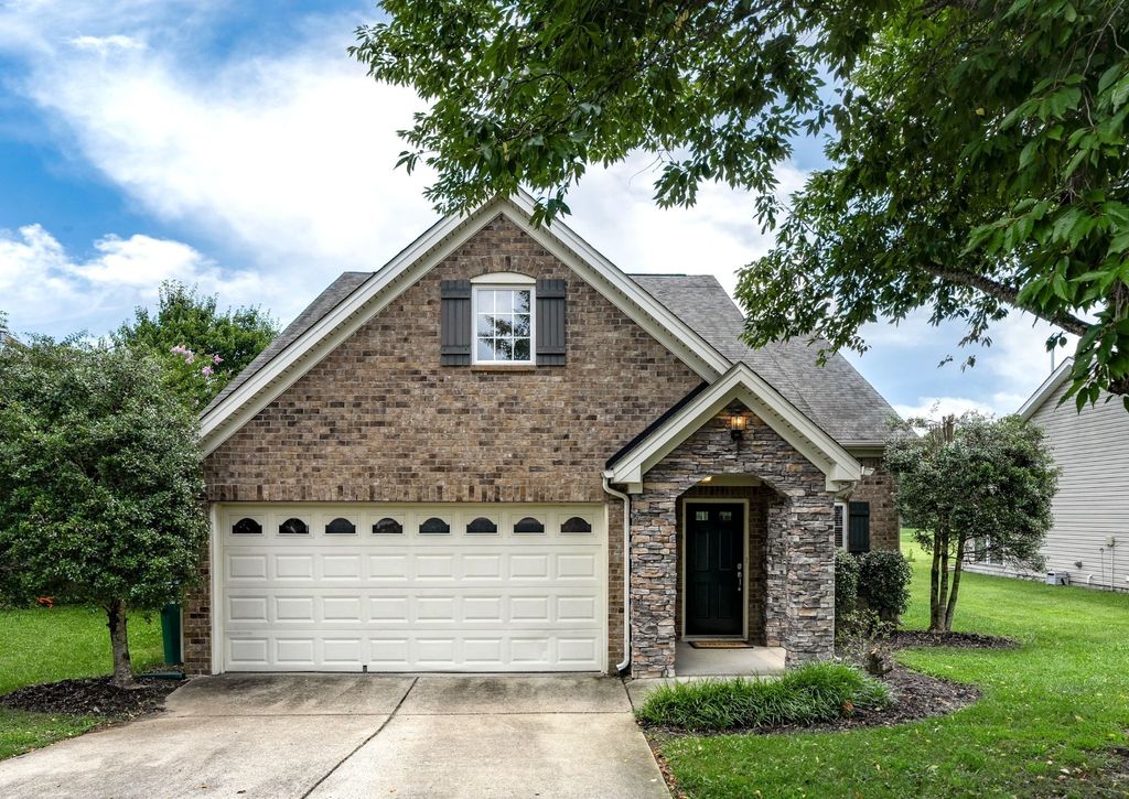 2005 Mccrory Pl, Spring Hill