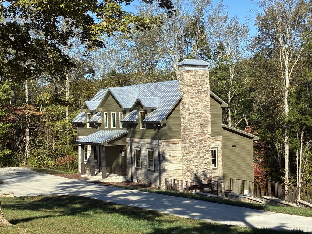 7454 Sugar Camp Hollow Rd, Fairview