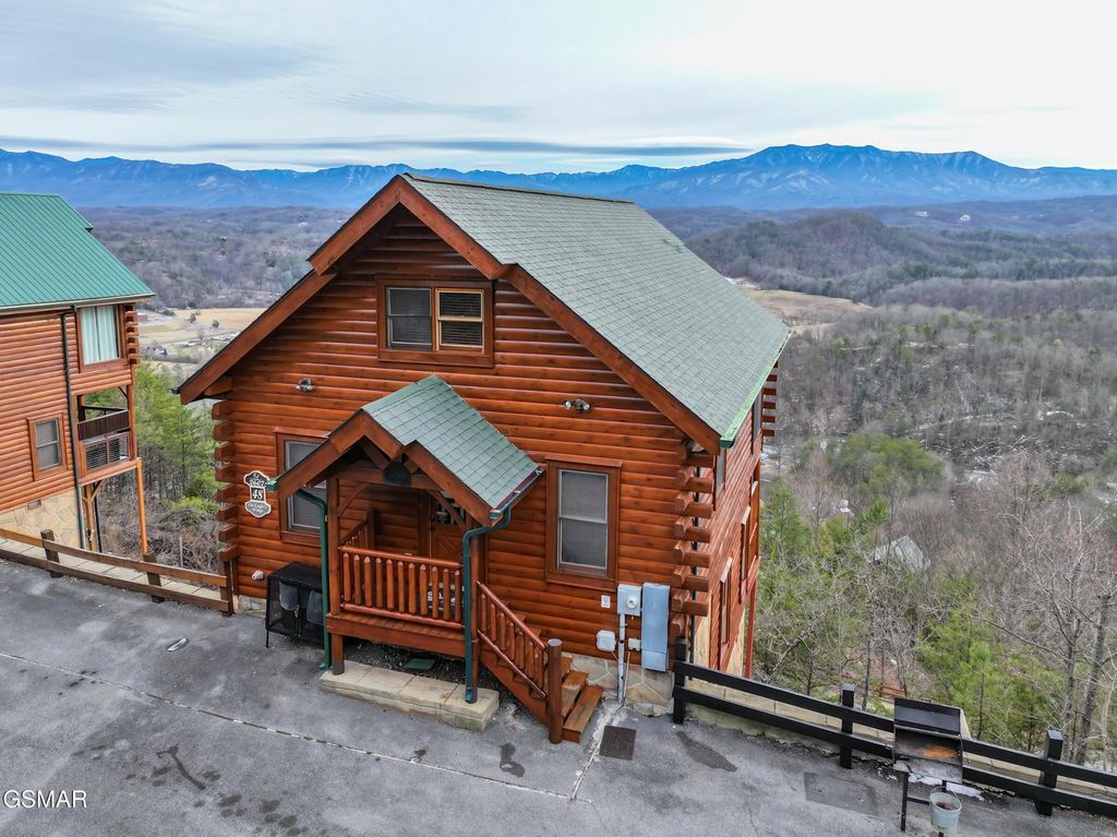 2607 Mountain Glory Trail 48, Sevierville