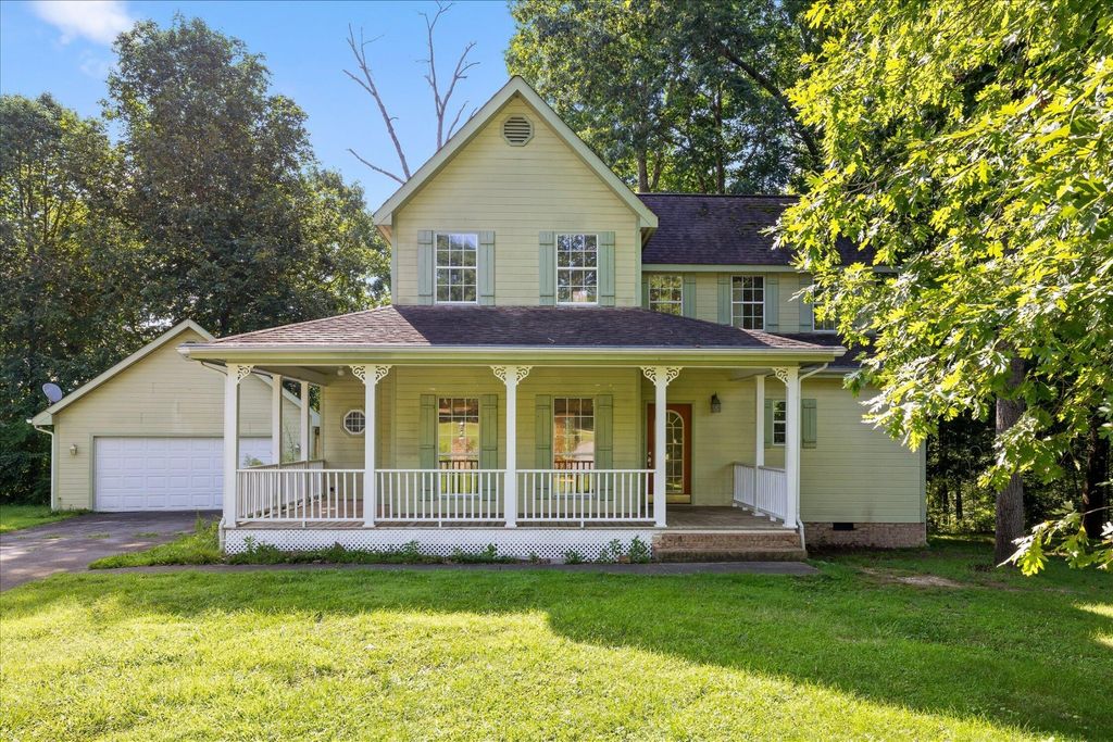 170 Shady Court, La Fayette