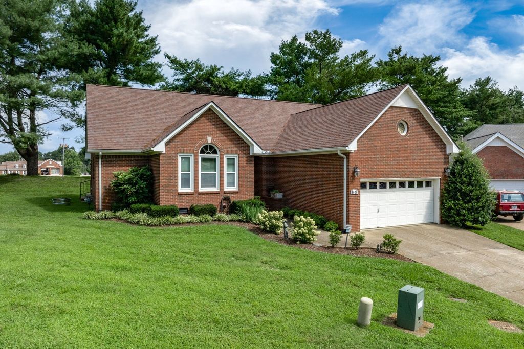 5026 Camelot Dr, Columbia
