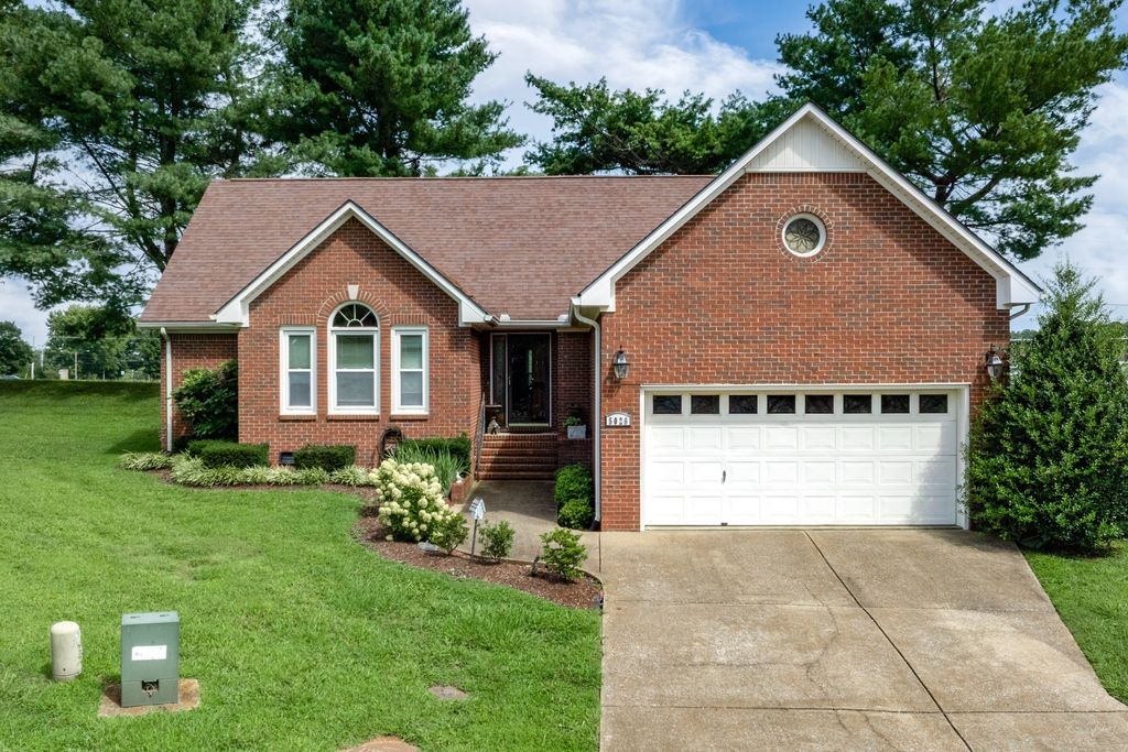 5026 Camelot Dr, Columbia