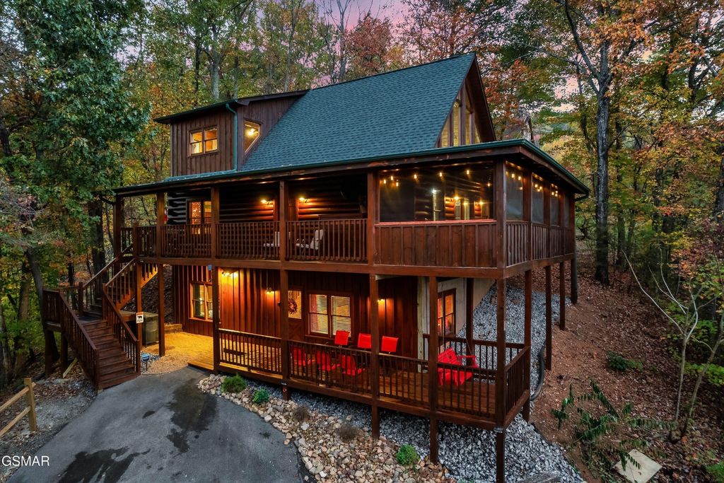 1617 Silver Poplar Lane, Sevierville
