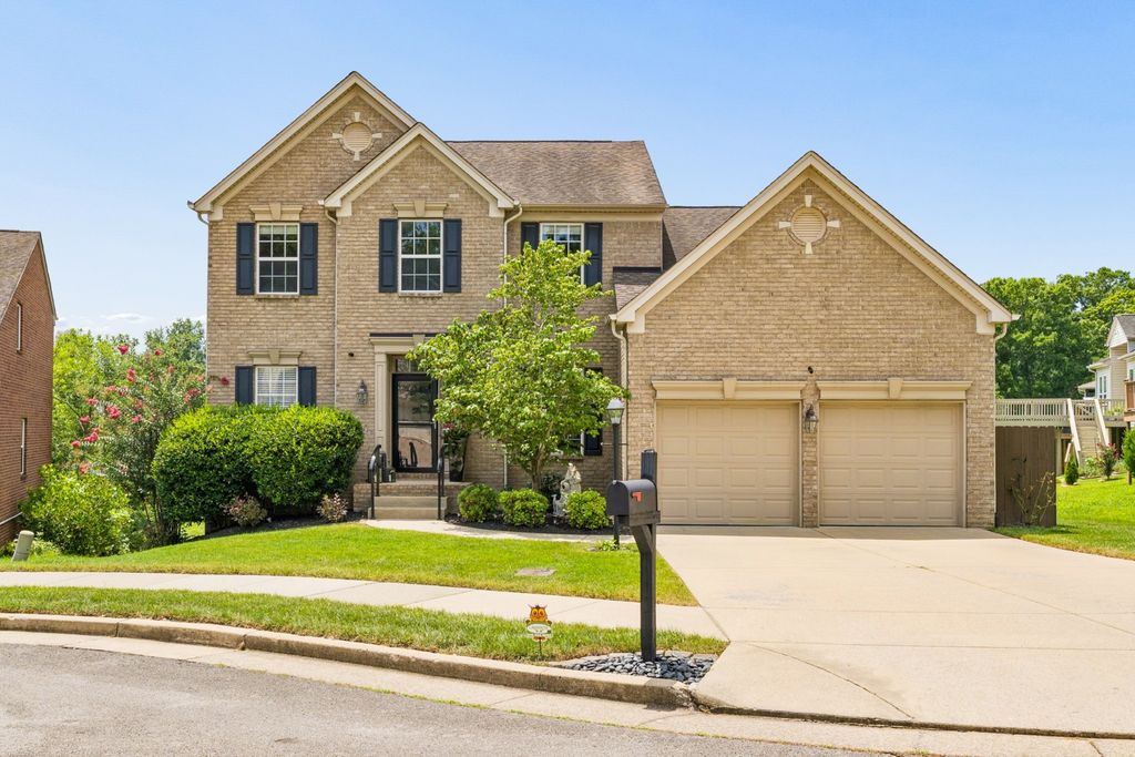 3572 Fair Meadows Dr, Nashville
