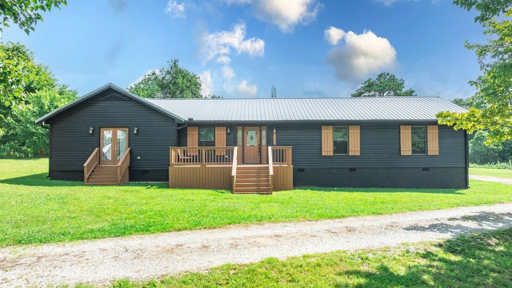 340 Old Spring Creek Rd, Estill Springs