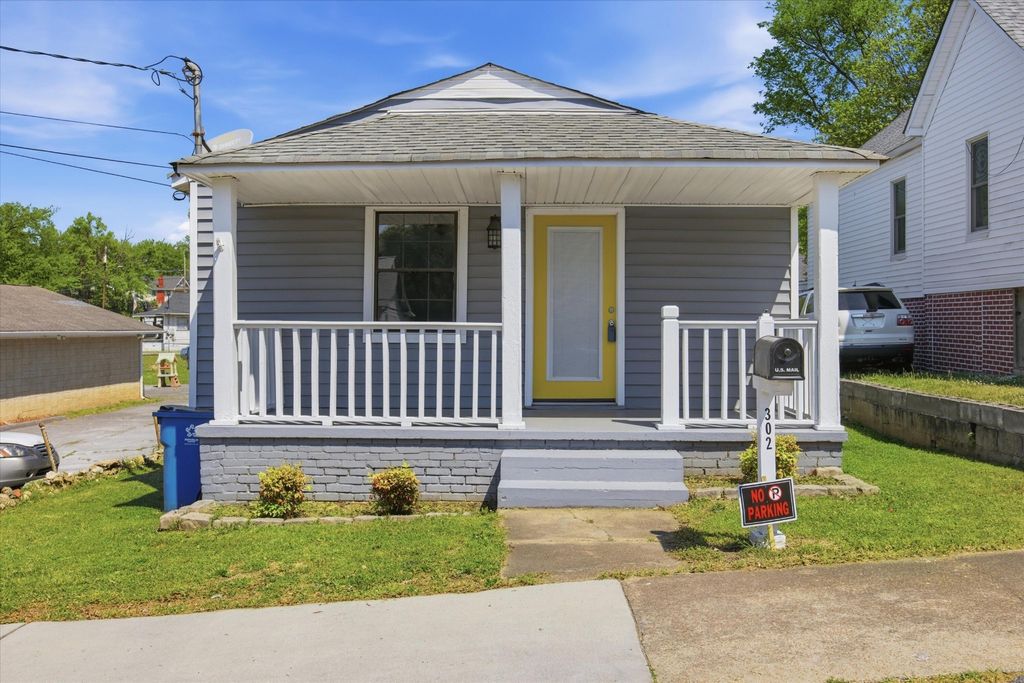 302 E Gordon Avenue, Rossville