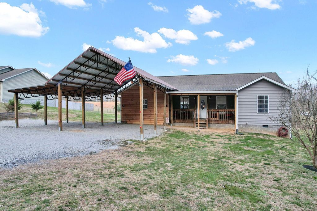 1063 Mt. Carmel Road, Decatur