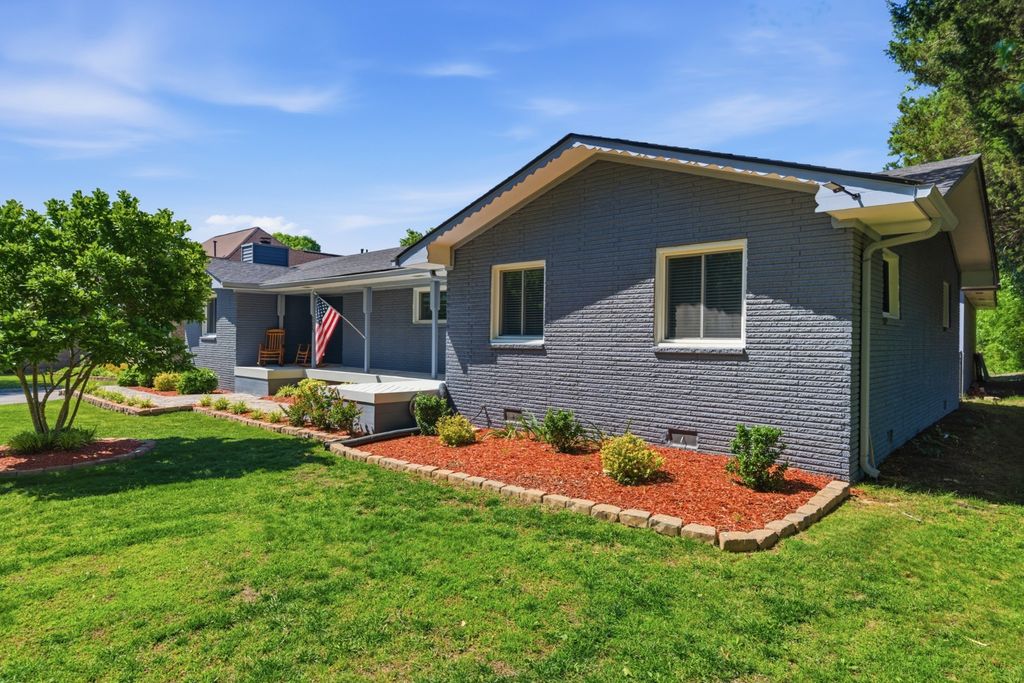 105 Brooklawn Dr, White House
