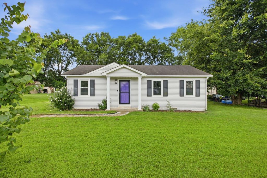 1615 Williamson Dr, Columbia