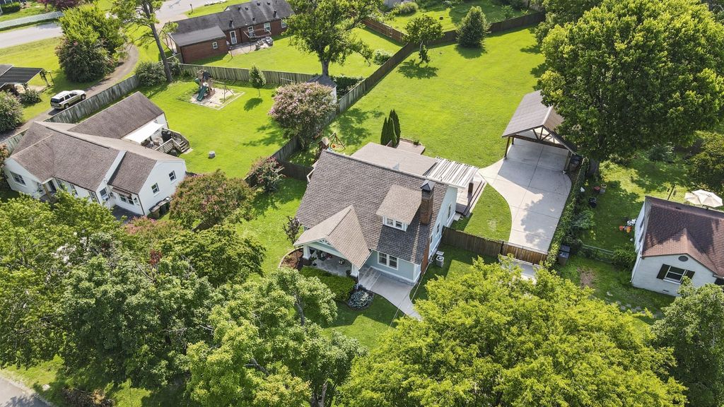 4201 Burrus St, Nashville