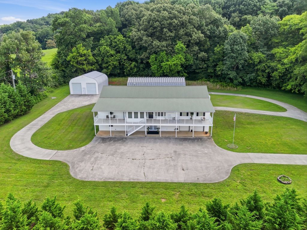 1700 Cedar Valley Rd, Sweetwater
