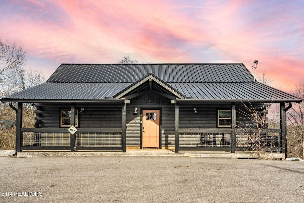 2104 Eagle Feather Drive, Sevierville