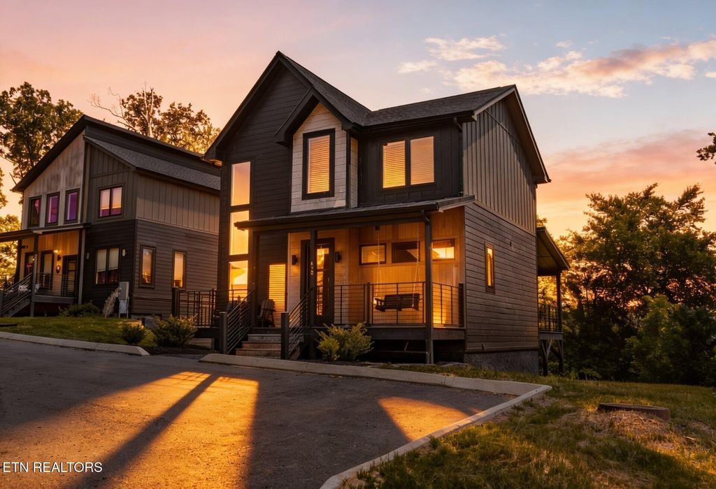 410 Compass Point Way, Sevierville