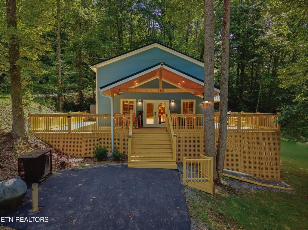 760 Boone Acres Lane, Pigeon Forge