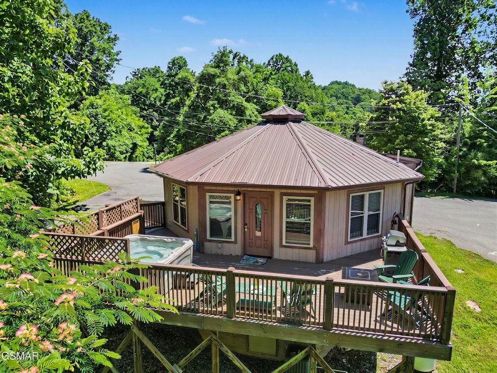 717 Valley View Lane, Gatlinburg