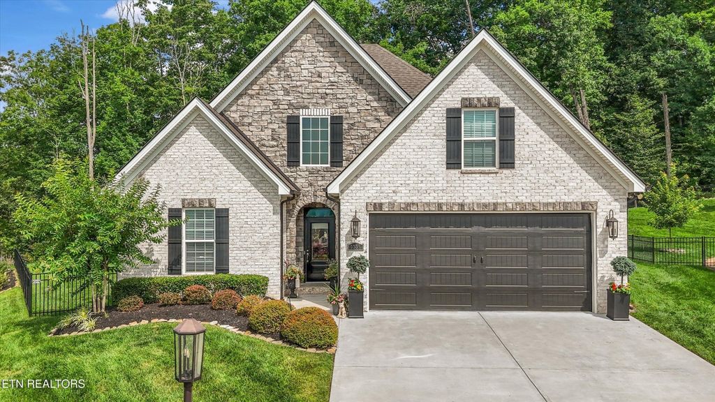 9335 Paradise Valley Lane, Knoxville