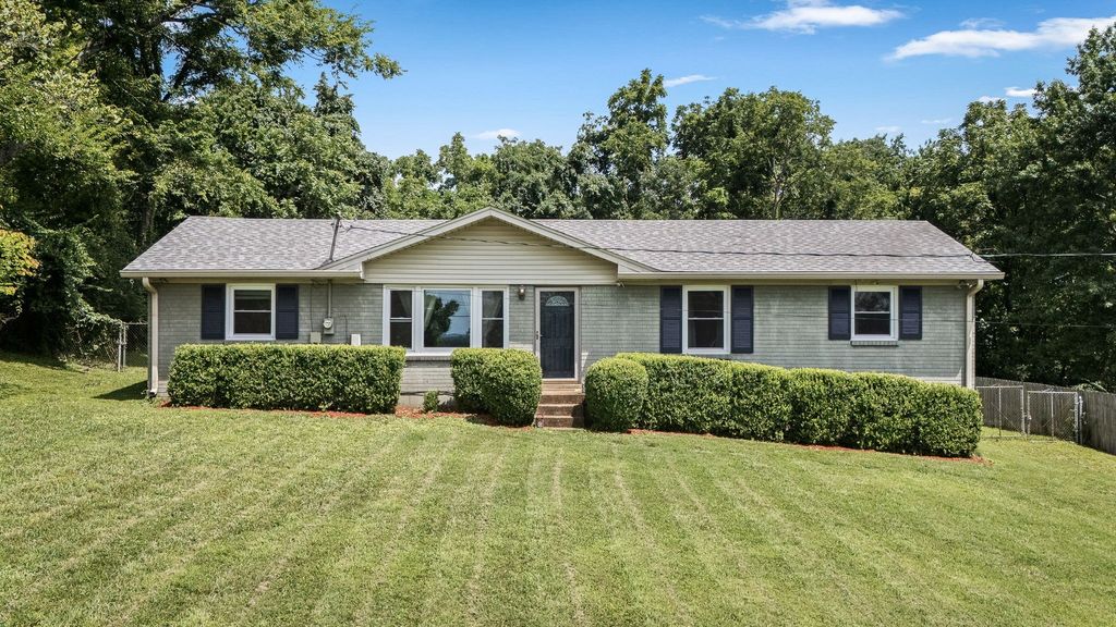 710 Elba Dr, Goodlettsville