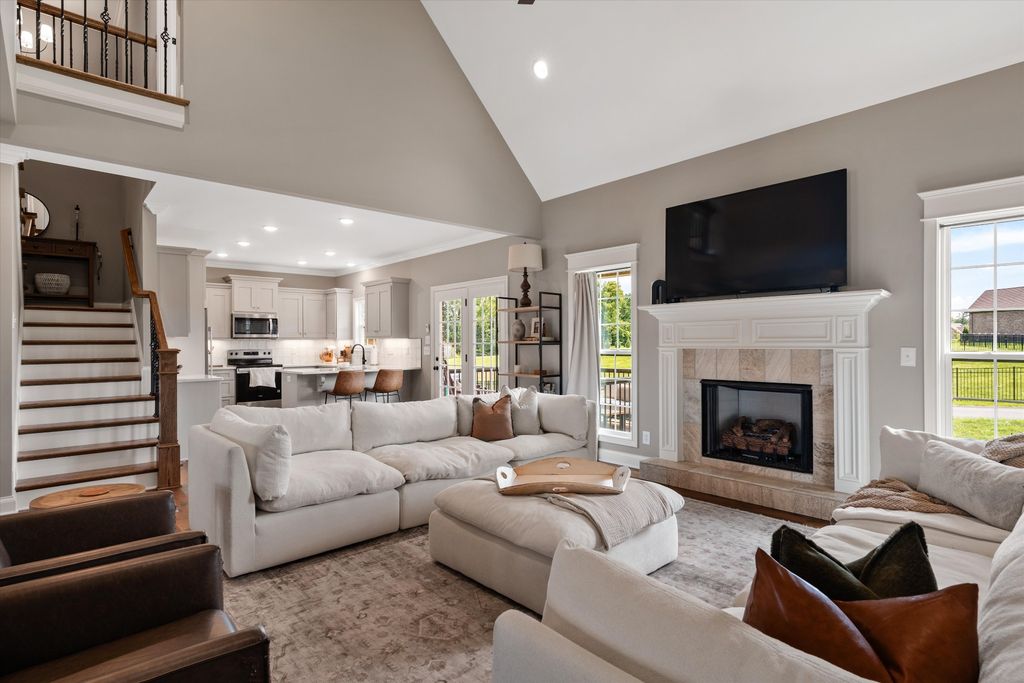 1121 Joe Martin Ln, Lebanon