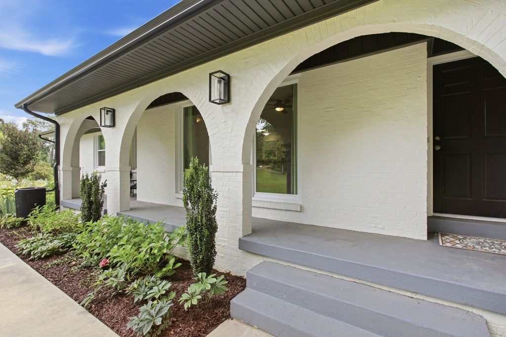1878 Trace Creek Rd, Hohenwald