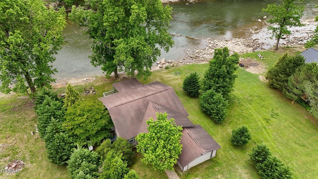 2259 Hartford Road, Cosby