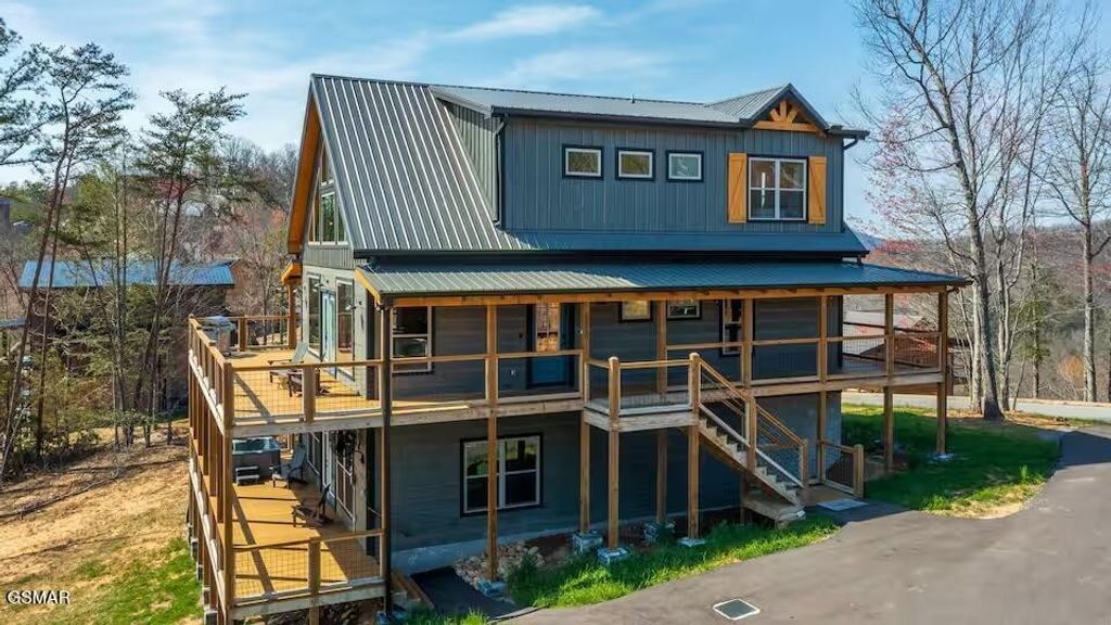 2810 Red Sky Drive, Sevierville