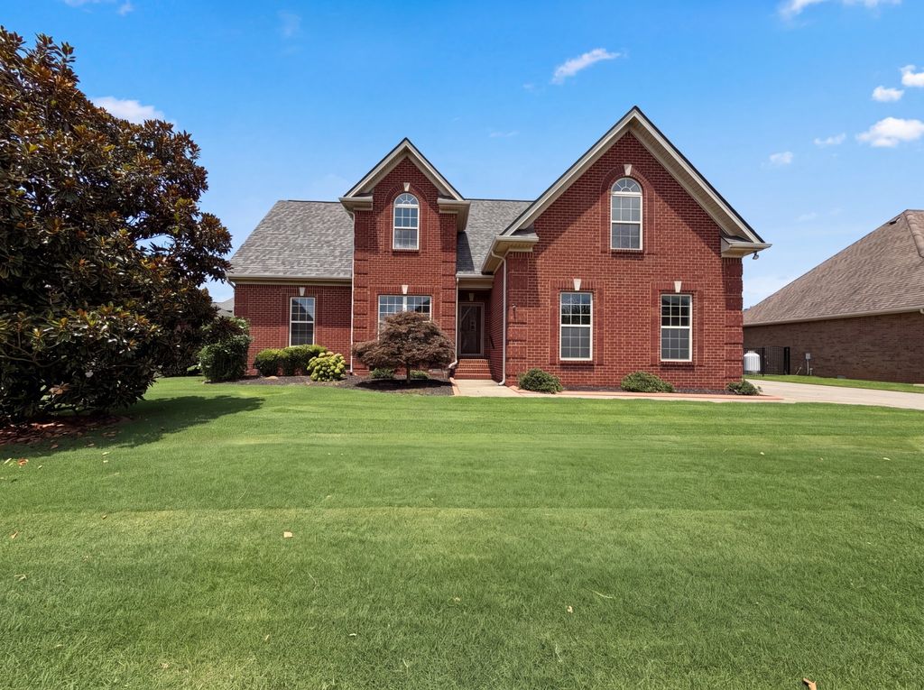 3418 Shady Forest Dr, Murfreesboro