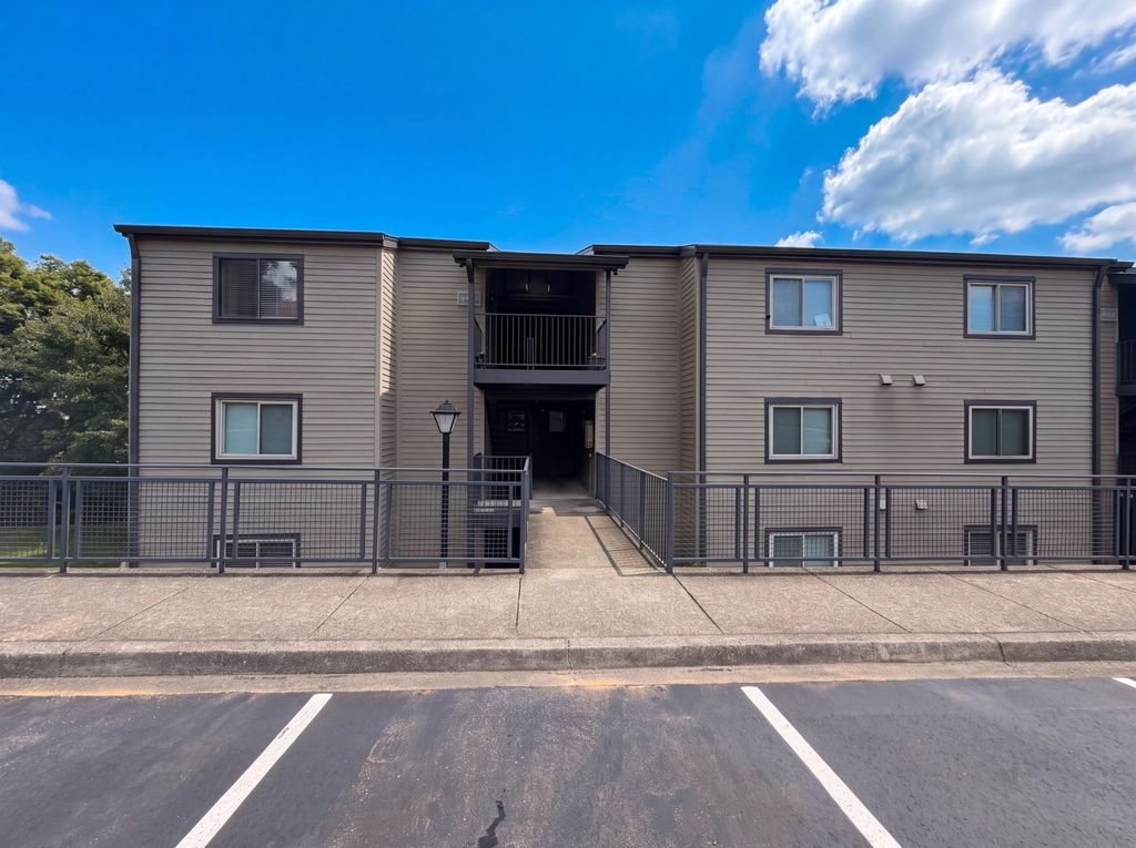 407 Summit Ridge Pl, Nashville