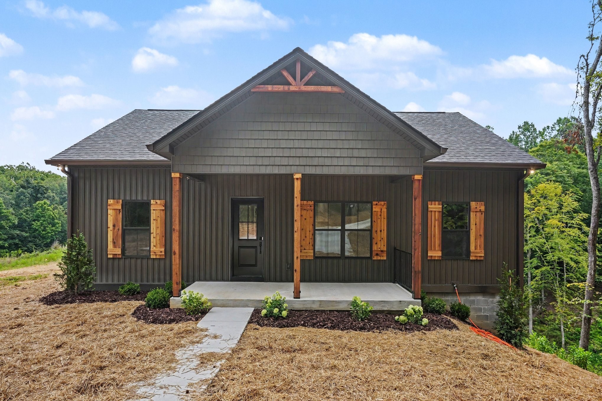 Photo for MLS 3303391 in 888 Pack Rd White Bluff, TN - 37187