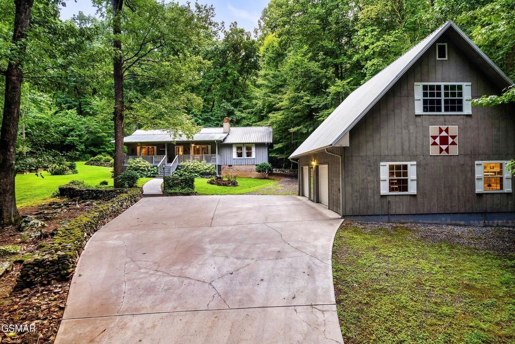 3480 Sugar Camp Circle, Sevierville