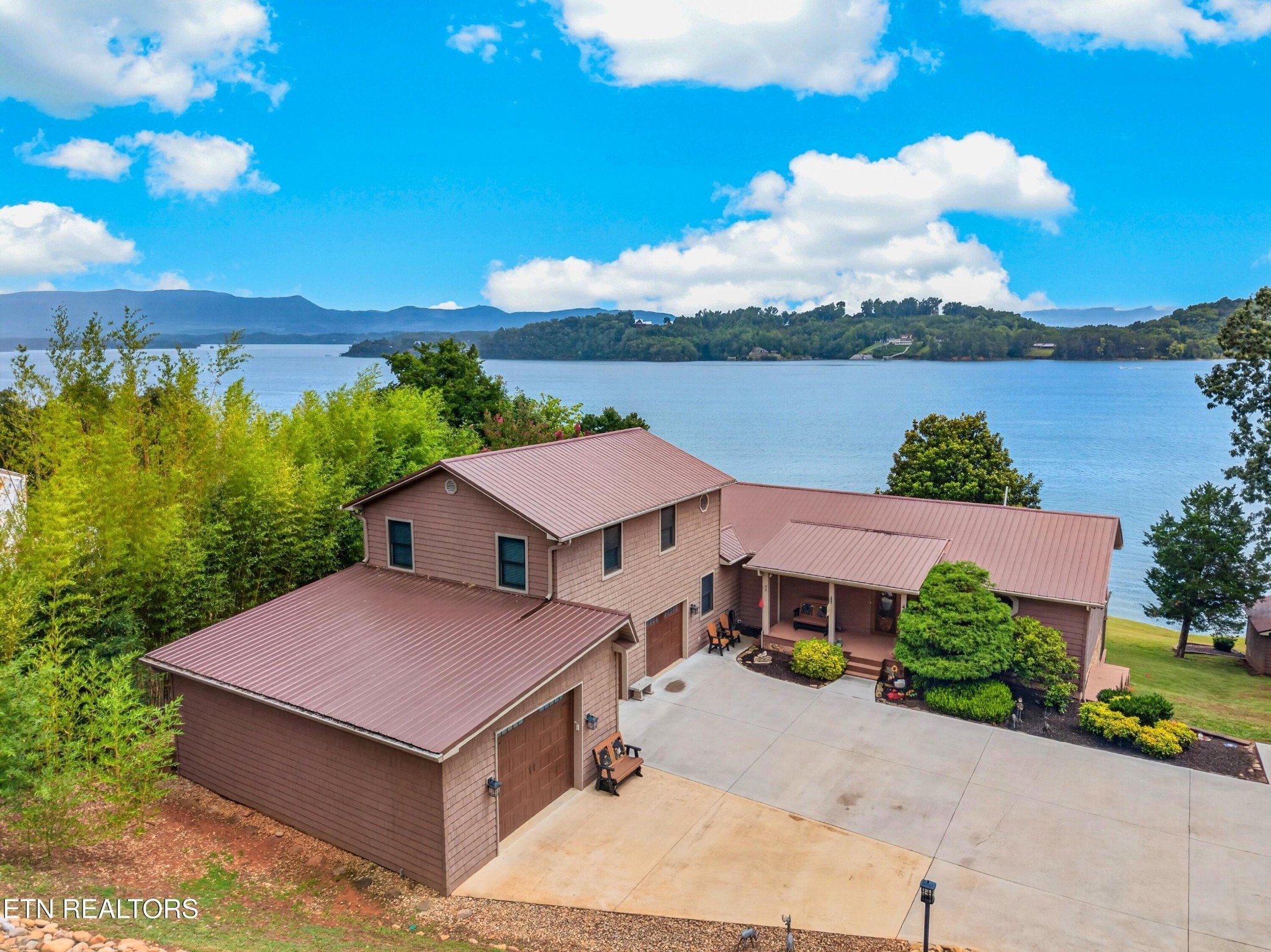 Photo of Listing #3304121