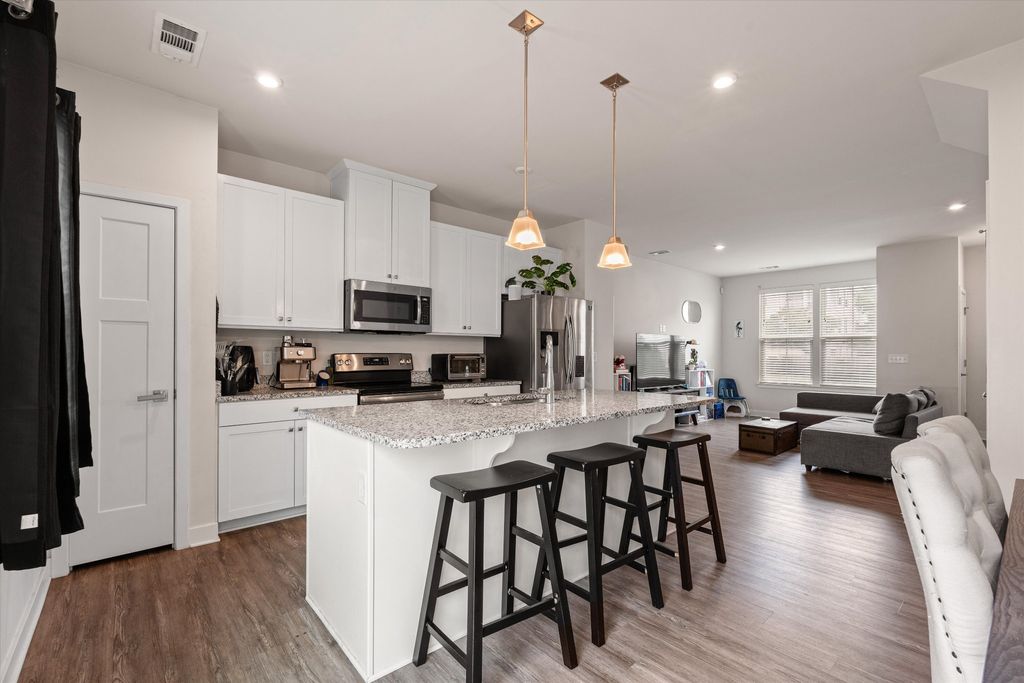 4316 Summercrest Blvd 804, Antioch