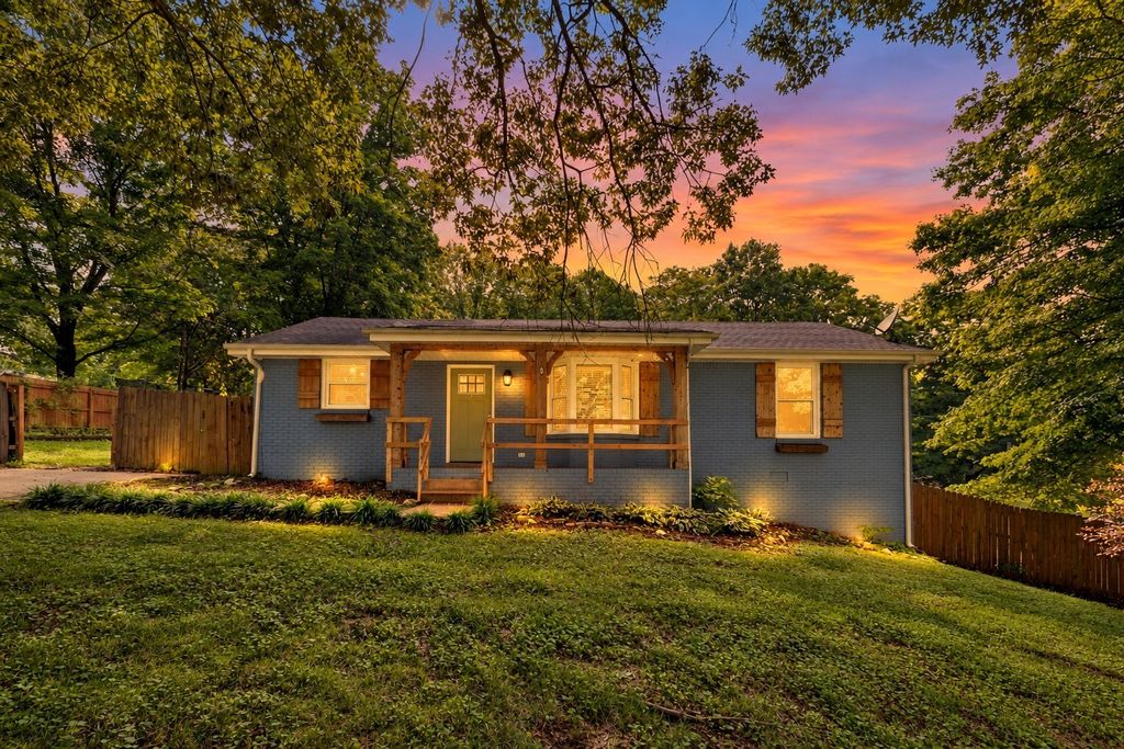 707 Darrow Dr, Pleasant View