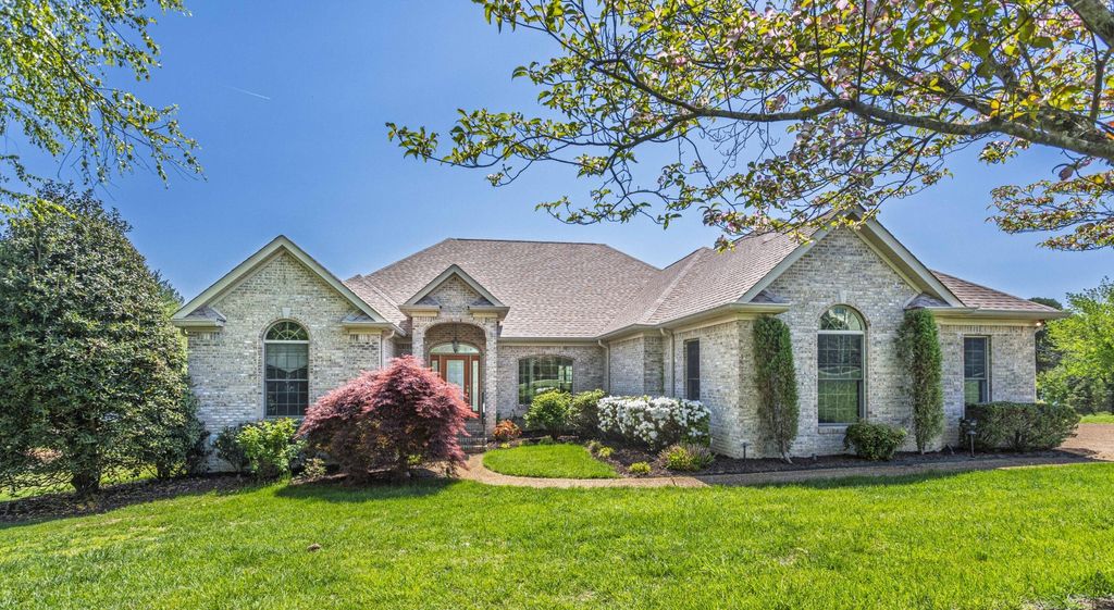205 June Lane, Spring City