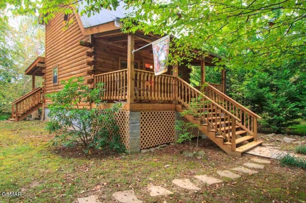 222 Limestone Way, Cosby