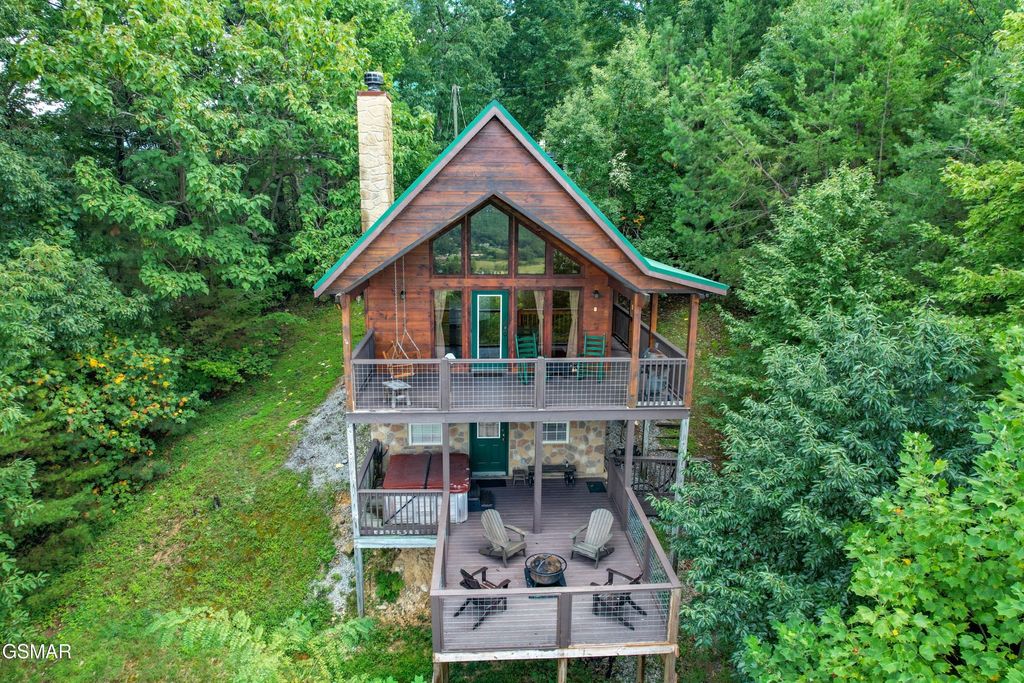 3813 Glenview Way, Sevierville