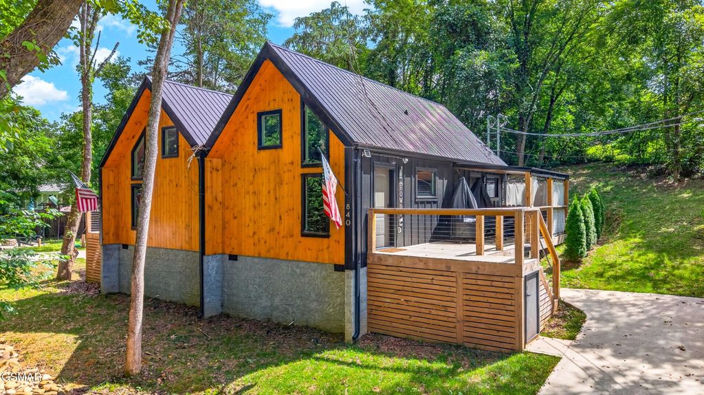 840842 Delight, Sevierville