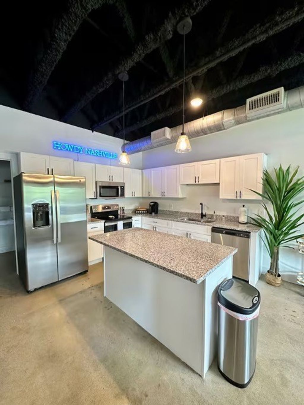 293 Plus Park Blvd 106, Nashville