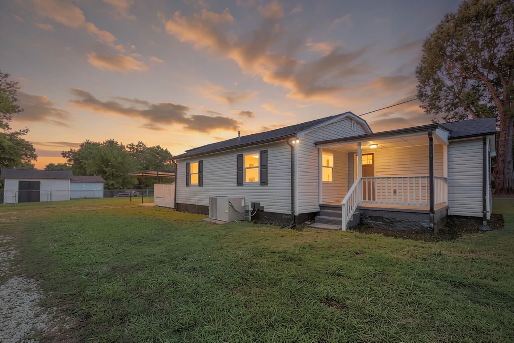 31 Circle Drive, Rossville