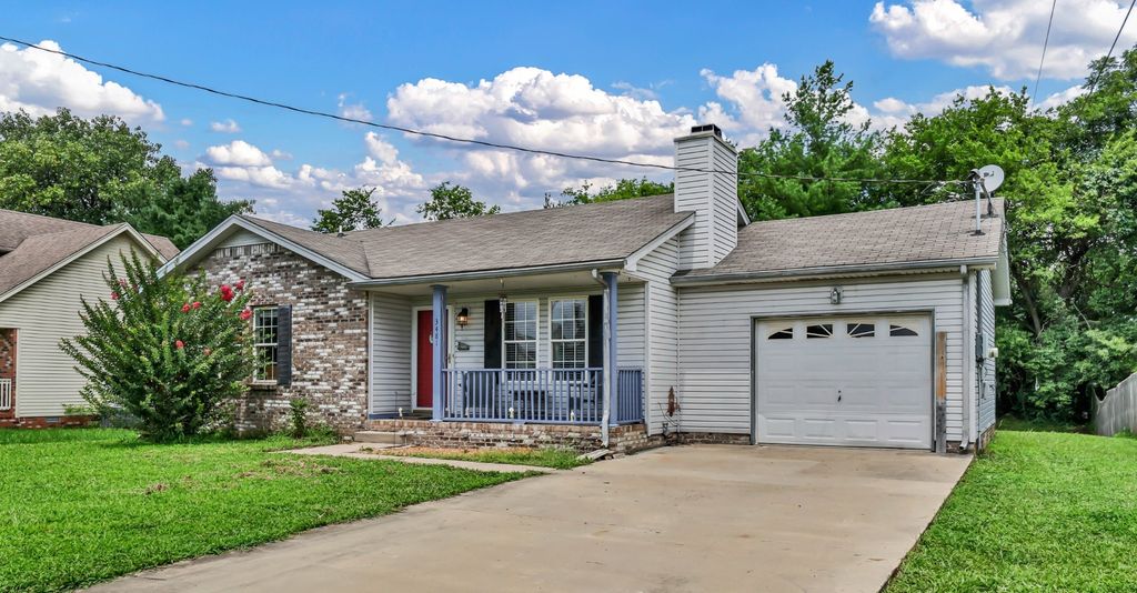 3481 Sandpiper Dr, Clarksville