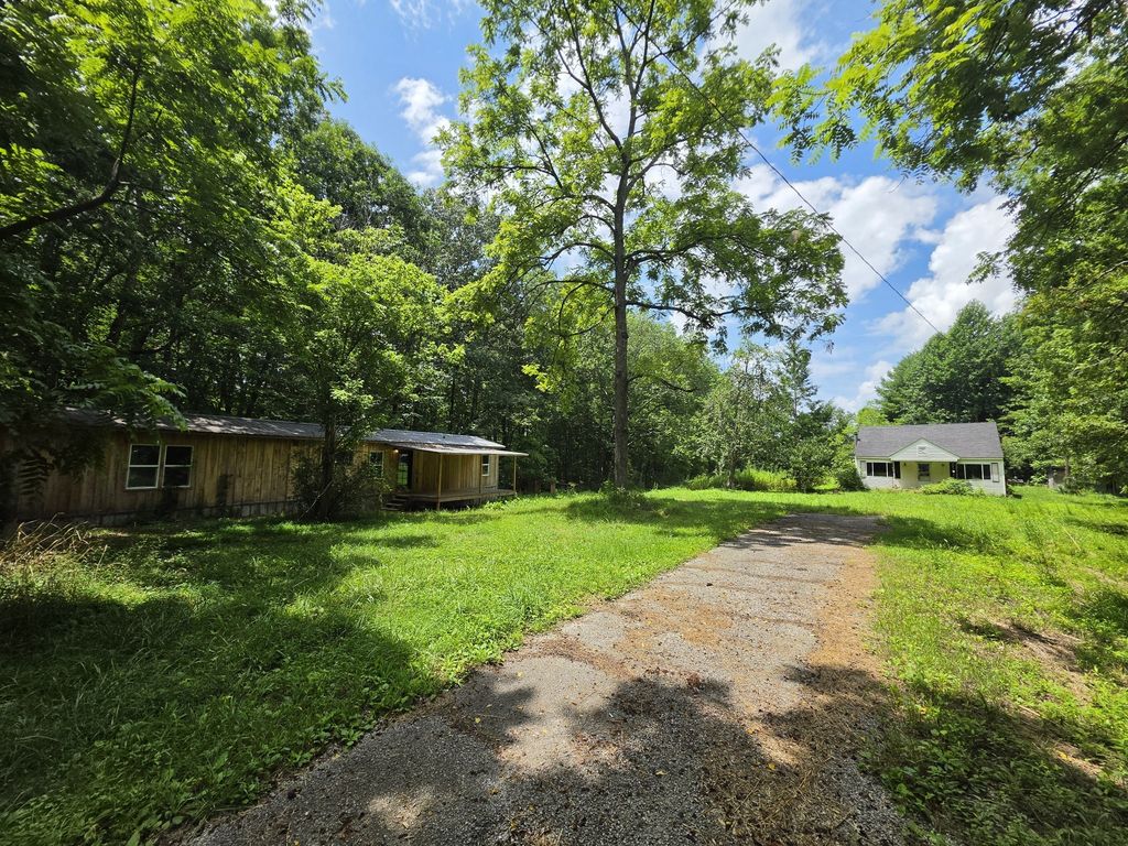 109 Rankin Rd 115, Gruetli Laager