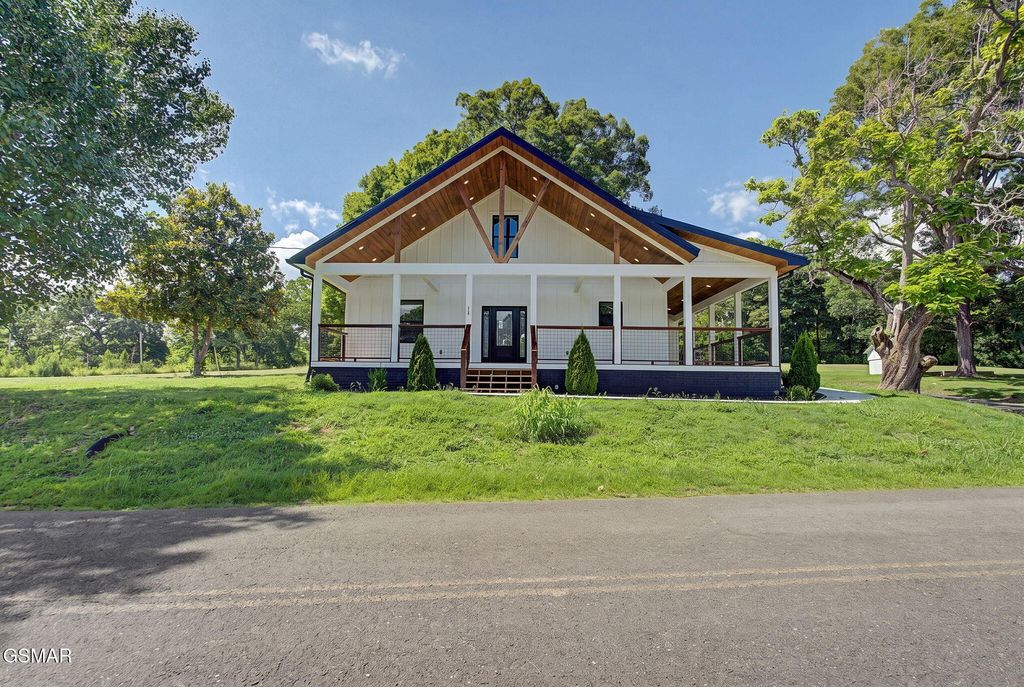1545 Slover Springs Road, Dandridge