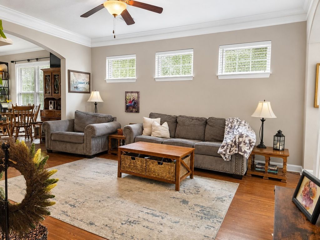 103 England Pl, Hendersonville