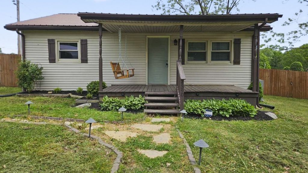 4390 S Bunker Hill Rd, Cookeville