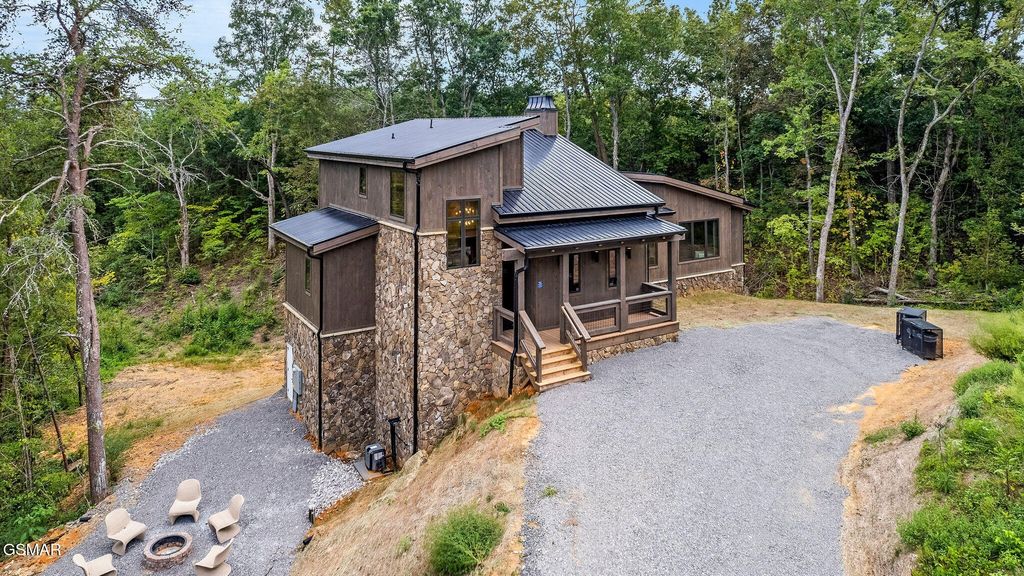 2118 Megan Ridge Drive, Sevierville