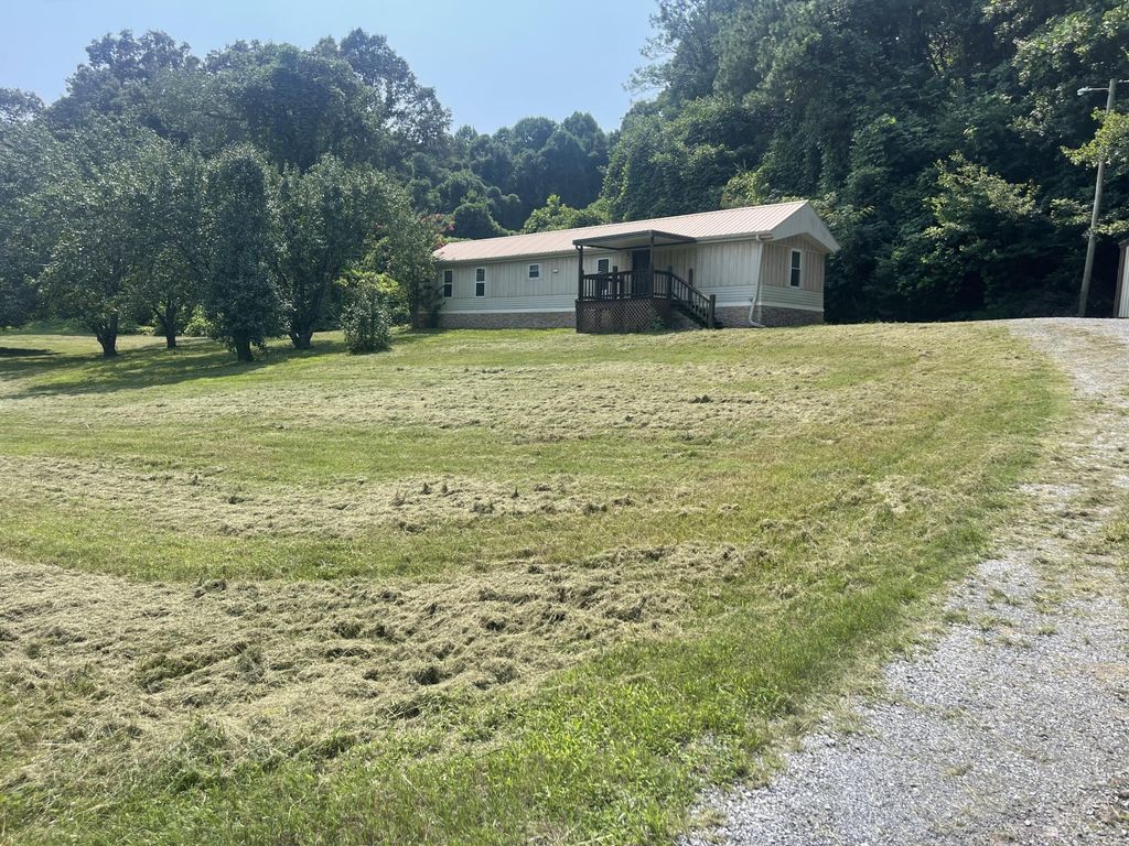 488 County Road 607, Athens