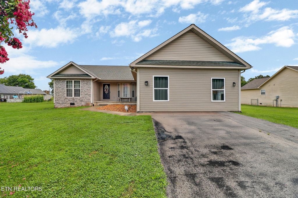 67 Lakyn Drive, Crossville